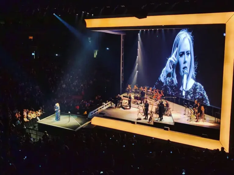 Adele Toronto Concert 2024: Toronto Welcomes Adele with Open Arms and Standing Ovations