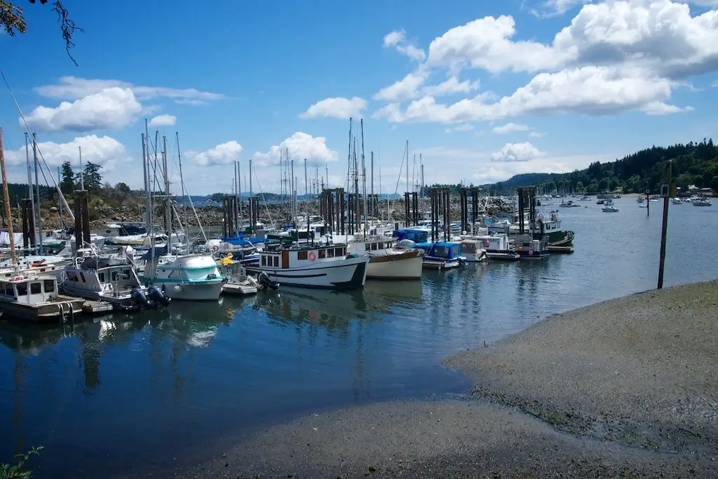 how to get to salt spring island